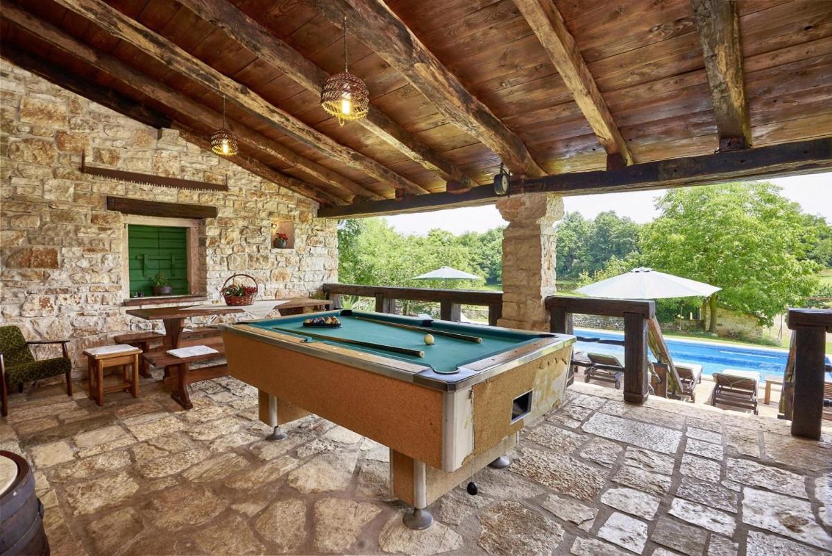 Villa Stara Hiza In Sveti Petar U Sumi Esterno foto