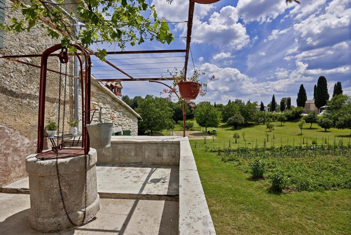 Villa Stara Hiza In Sveti Petar U Sumi Esterno foto