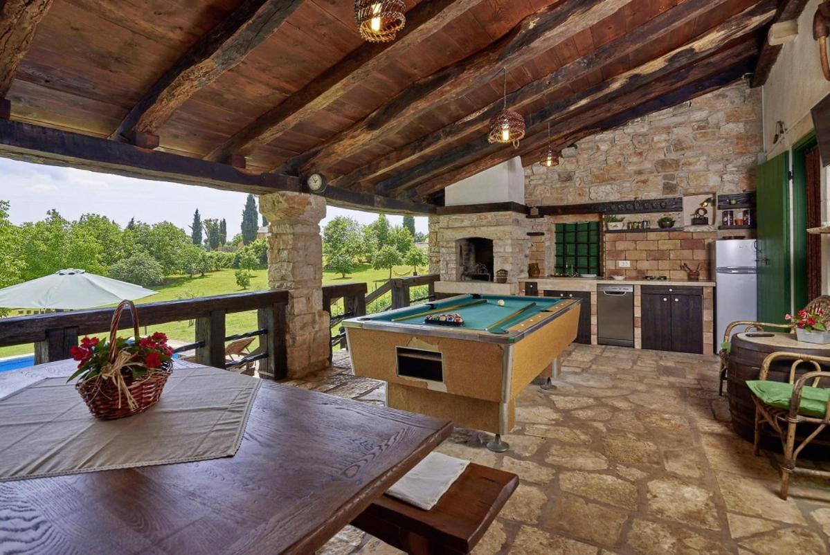 Villa Stara Hiza In Sveti Petar U Sumi Esterno foto